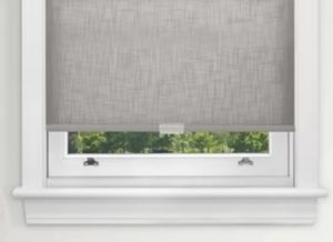 plastic-handle-picture-for-indoor-solar-shades-300×218